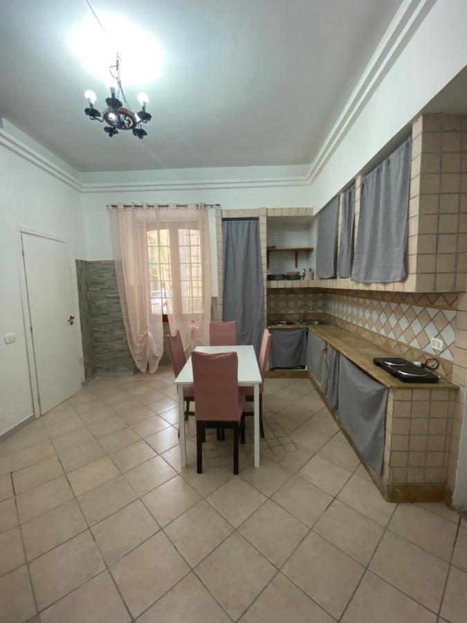 Apartamento La Casa Di Ciccio Nápoles Exterior foto